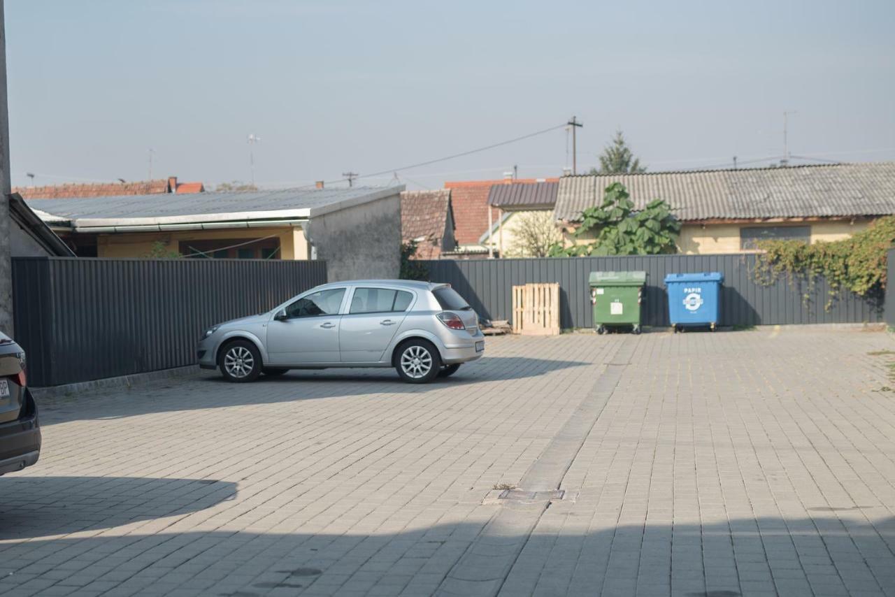 Apartman "Joka" Ðakovo Kültér fotó