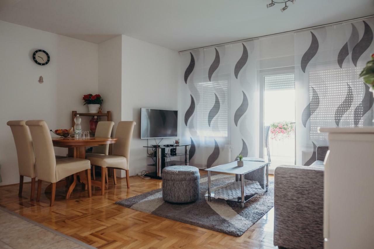 Apartman "Joka" Ðakovo Kültér fotó